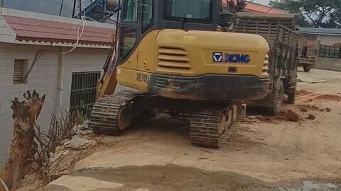 挖土机挖土机视频,高效施工的钢铁巨兽